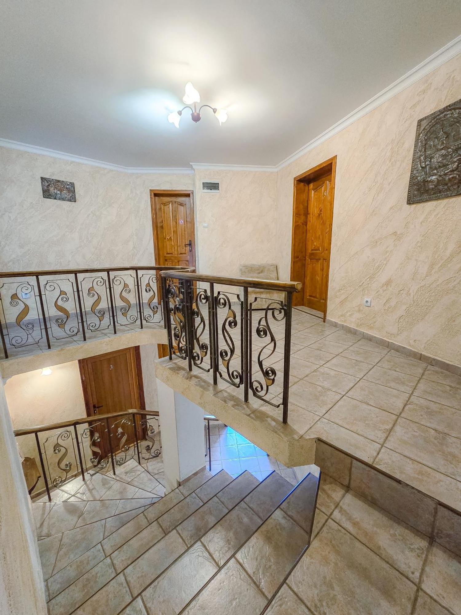 Family Hotel "Slavianska Dusha" Veliko Tŭrnovo Exterior foto
