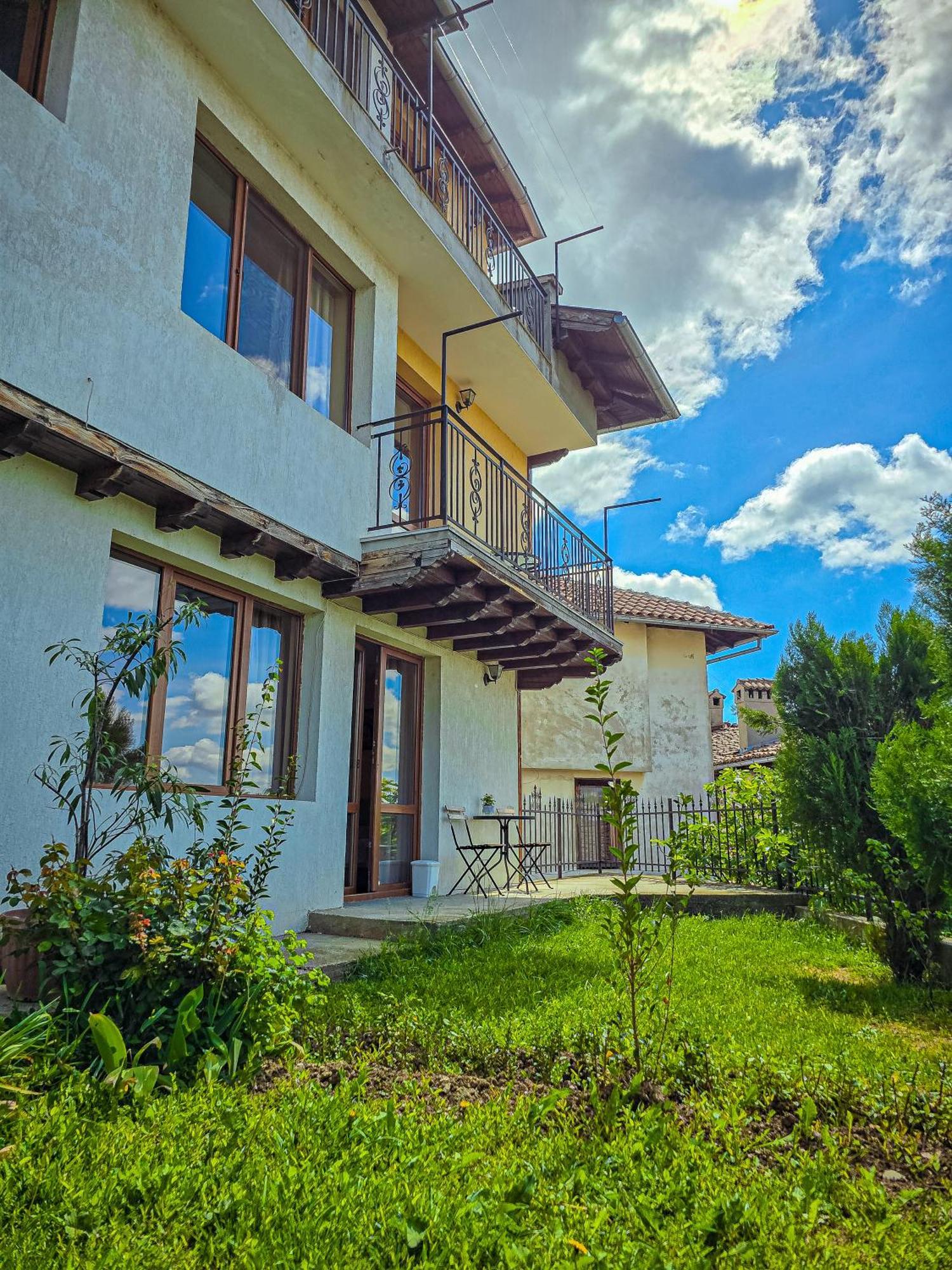 Family Hotel "Slavianska Dusha" Veliko Tŭrnovo Exterior foto